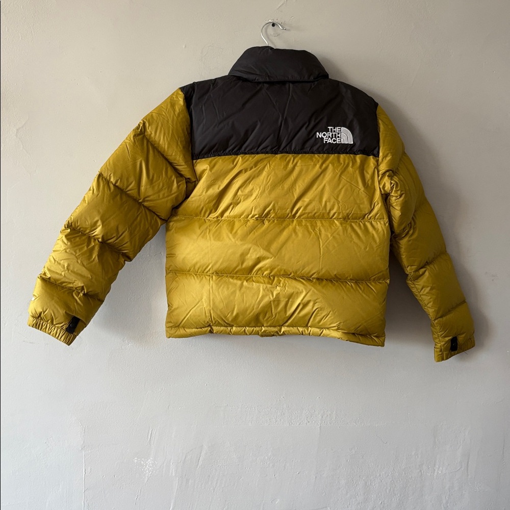 The North Face women’s 96 Retro Nuptse down jacket amber green Small Authentic - Picture 7 of 12